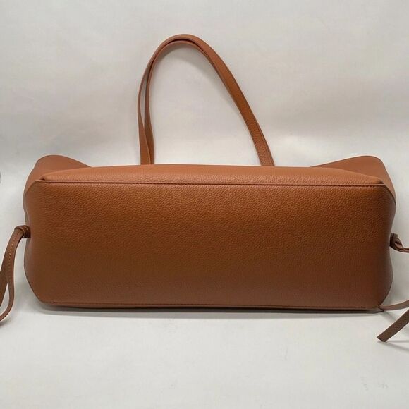 Chloe Sense Large Tote Bag in Grained Leather - Picture 7 of 16